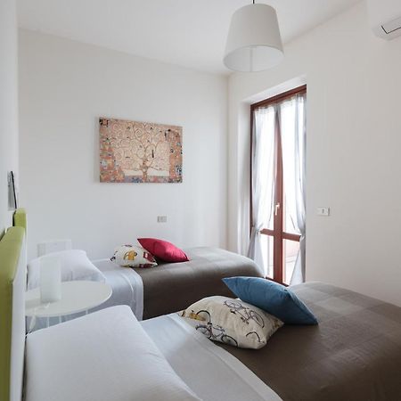 Montone  Ellebi B&B מראה חיצוני תמונה