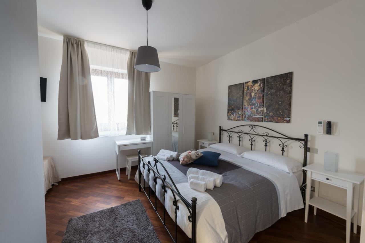 Montone  Ellebi B&B מראה חיצוני תמונה