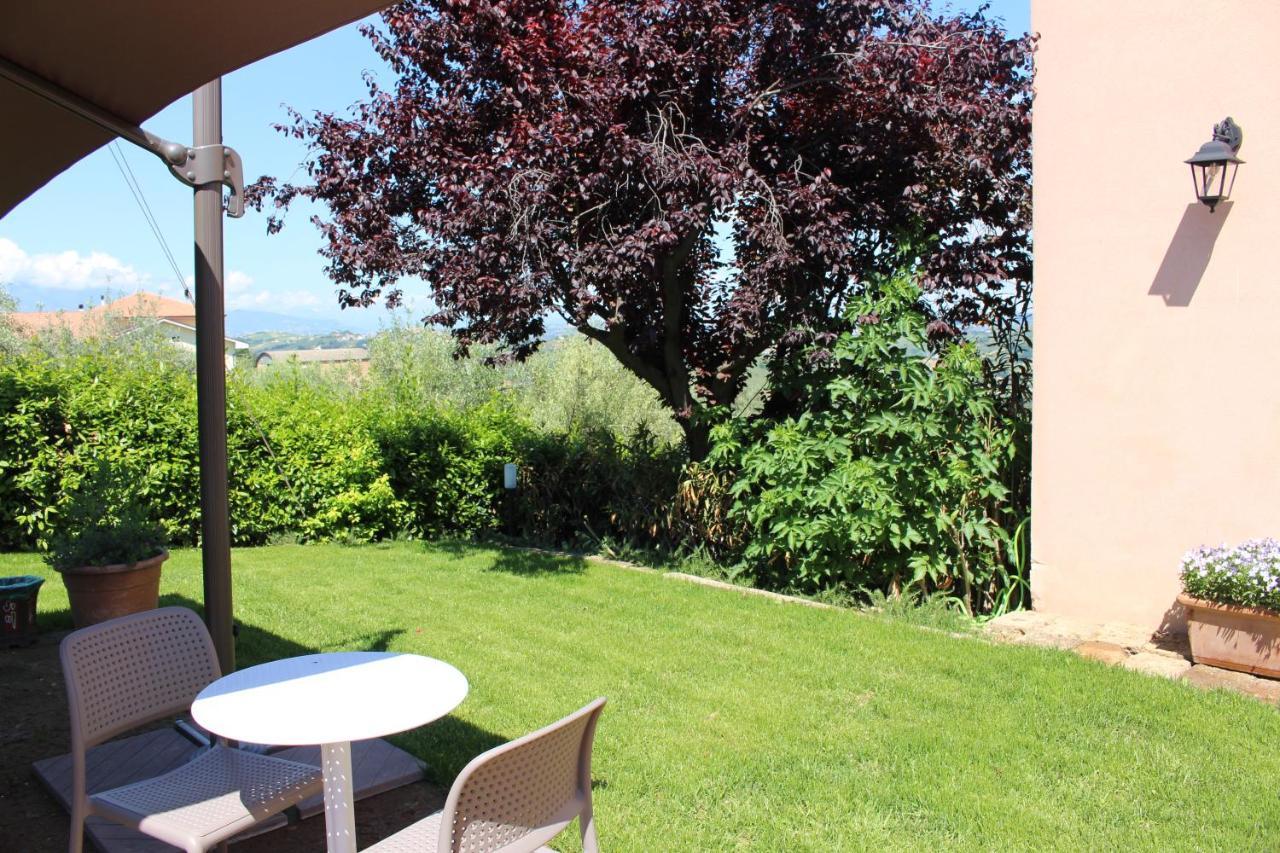 Montone  Ellebi B&B מראה חיצוני תמונה